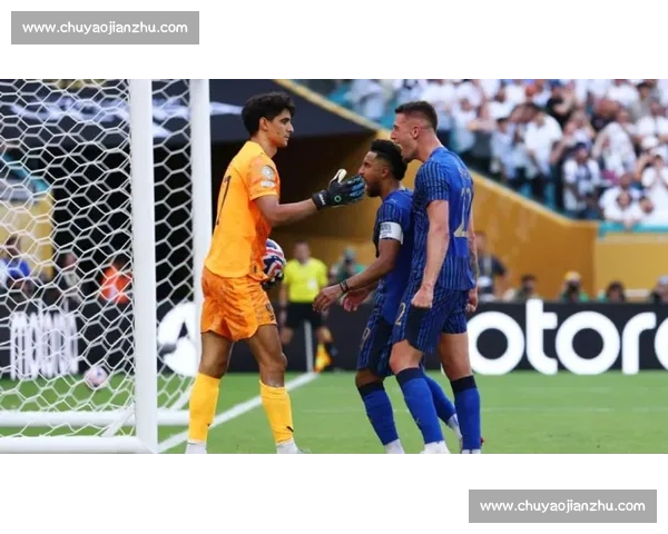 补时扑点封神！布努延续世界杯传奇，利雅得新月逼平皇马