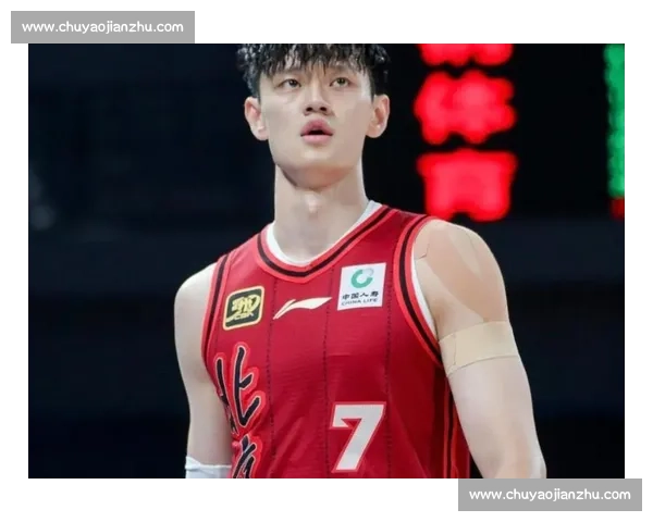 曾凡博启程德国冲刺亚洲杯 工作室晒照展现康复决心